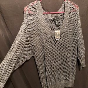 NWT women’s sweater